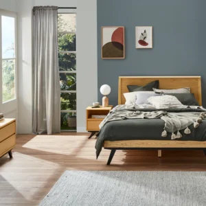 Eriksen timber 4 piece bedroom suite